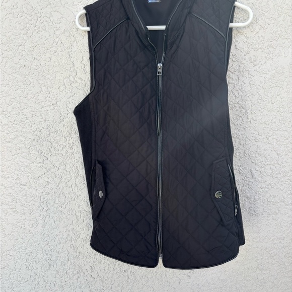 Chico's Black Bomber Jacket with Quilted Texture - Picture 4 of 8